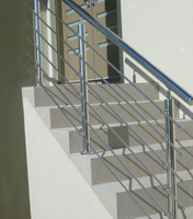 Système de balustrade de balcon moderne en acier inoxydable - Facile à installer pour appartements, hôtels, villas
