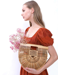 Vente en gros de sac tissé en bambou fait main personnalisé pour femmes sac à main de plage extérieur portable en demi-cercle à fermeture ouverte - Product Image 5
