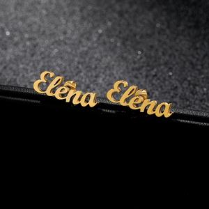 Pendientes de Acero Inoxidable Chapados en Oro Personalizados OEM/ODM con Diseño de Nombre para Venta al Por Mayor - Product Image 2