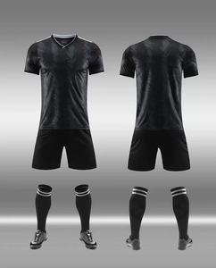 قميص كرة قدم أحمر عالي الجودة من المايكروفايبر للبالغين والأطفال قطع آلي ملابس رياضية شبكية تسامي - Product Image 1