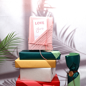 Wholesale 80gsm Pearlescent <b>Christmas</b> <b>Wrapping</b> <b>Paper</b> <b>Roll</b> 43*300cm Custom Luxury Gift Packaging - Product Image 5