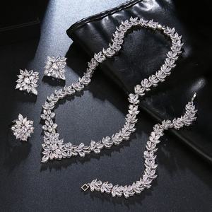 Conjunto de Collar, Pendientes, Pulsera y Anillo de Latón con Circonita OUGEPHELI para Mujer, Novia, Boda, Cena, Fiesta - Product Image 3