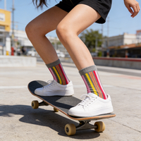 Chaussettes de sport personnalisées écologiques en tricot rayé, de haute qualité, mélange polyester/coton, douces et confortables
