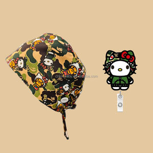 Casquettes de chirurgien unisexes en satin avec imprimé poupée Bratzs, à nouer dans le dos, avec porte-badges assortis, en gros - Product Image 3