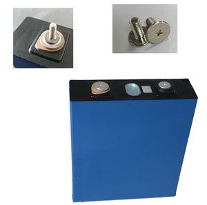 Cellules de batterie LiFePO4 prismatiques 200-314Ah 3.2V certifiées CE pour véhicules électriques et systèmes d'alimentation DIY - Product Image 2