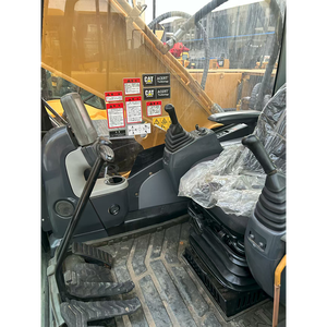 جرافة انزلاقية التوجيه كاتربيلر <span class=keywords><strong>CAT</strong></span> 246D مستعملة وأصلية، ماكينة صغيرة حمولة 0.9 طن بمحرك ياباني وساعات عمل قليلة، معتمدة من CCUE ومتاحة في المخزون العالمي - Product Image 4