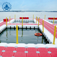 En stock : Cube flottant en HDPE pour jet ski, ponton durable pour quai
