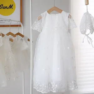 Ensemble robe de baptême pour bébé fille Tulle blanc robes de baptême pour nouveau-né de 0 à 3 mois robe de baptême longue pour bébé fille robe de baptême