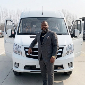 Foton Tuano 2026 Diesel Multifonctionnel Longue Base Toit Moyen 18 Places Mini-<span class=keywords><strong>Bus</strong></span> Van Foton View Mini-<span class=keywords><strong>Bus</strong></span> à Vendre - Product Image 1