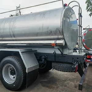 Camión <span class=keywords><strong>cisterna</strong></span> de agua potable HOWO 4x2 de 5000 litros, <span class=keywords><strong>cisterna</strong></span> de acero inoxidable para agua pura, leche fresca, entrega de <span class=keywords><strong>vino</strong></span> - Product Image 5