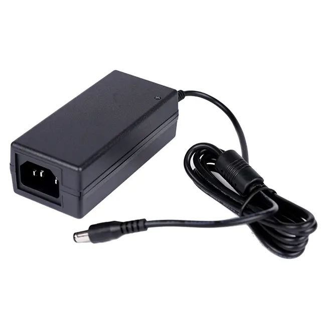 Productos calientes Cargadores de 12 voltios de alta calidad Ac 100-240V a Dc Universal 12V 6a Adaptador de corriente para enrutadores de luz LED de neón