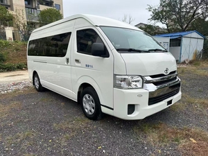 Promotion : Vente de minibus Toyota Hiace d'<span class=keywords><strong>occasion</strong></span> 16 places, essence, conduite à gauche, transmission automatique, toit surélevé - Product Image 2