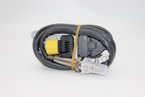 YC24F4-C 原装玉柴发动机配件卡车发动机部件氮氧化物传感器 - Product Image 4