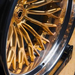 ล้อแม็กซ์ YX Forged Gold Luxury Multi Spoke แบบสั่งทำพิเศษ 2 ชิ้น ขนาด 16-26 นิ้ว 5x114.3 40 มม. ผลิตจากอะลูมิเนียม สำหรับรถ Mercedes และ <span class=keywords><strong>Audi</strong></span> สำหรับการแข่งขัน - Product Image 3