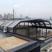 Maßgefertigte Manuelle Einziehbare Aluminium-Wintergarten-Poolüberdachung mit Wasserdichter Polycarbonat-Abdeckung für Villen und Gewerbeprojekte