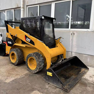 Cargadora Usada de Segunda Mano, Maquinaria para Movimiento de Tierras, Cat 242B3 en Venta - Product Image 1