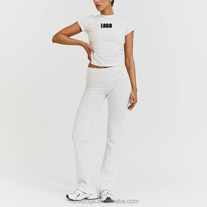 T-shirt en <span class=keywords><strong>coton</strong></span> à manches courtes et coupe ajustée avec logo personnalisé T-shirts de gym Pantalon de <span class=keywords><strong>yoga</strong></span> repliable à jambes larges Leggings évasés Ensemble de <span class=keywords><strong>yoga</strong></span> 2 pièces pour femmes - Product Image 3