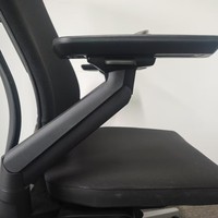 Surface d'accoudoir en plastique PP multifonctionnelle pour chaises de bureau modernes et minimalistes, chaises de gaming et chaises e-sport