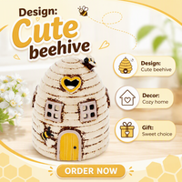 Geschenkartikel Village Keramik Mini-Bienenstock Kerzenhalter für Teelichter