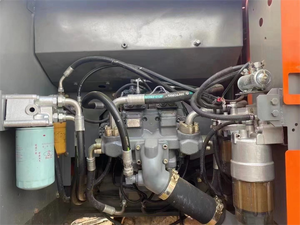 Excavadora Usada de Alta Calidad Hitachi ZX200 de 20 Toneladas Disponible, Excavadora en Buen Estado para Trabajos Pesados con Certificación CE - Product Image 6