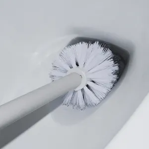 Nouveau design Chaoyuan Nouveau matériau PP Brosse épaisse Nettoyeur de cuvette de toilette suspendu pour un nettoyage facile des toilettes en profondeur