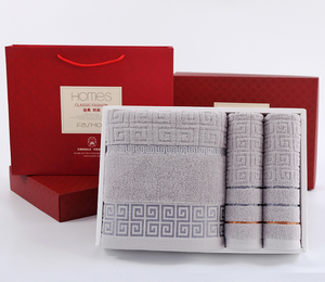 Ensemble de 3 serviettes de bain en coton pur avec logo personnalisé, très vendu, <span class=keywords><strong>serviette</strong></span> de <span class=keywords><strong>mariage</strong></span> avec emballage en boîte cadeau - Product Image 4