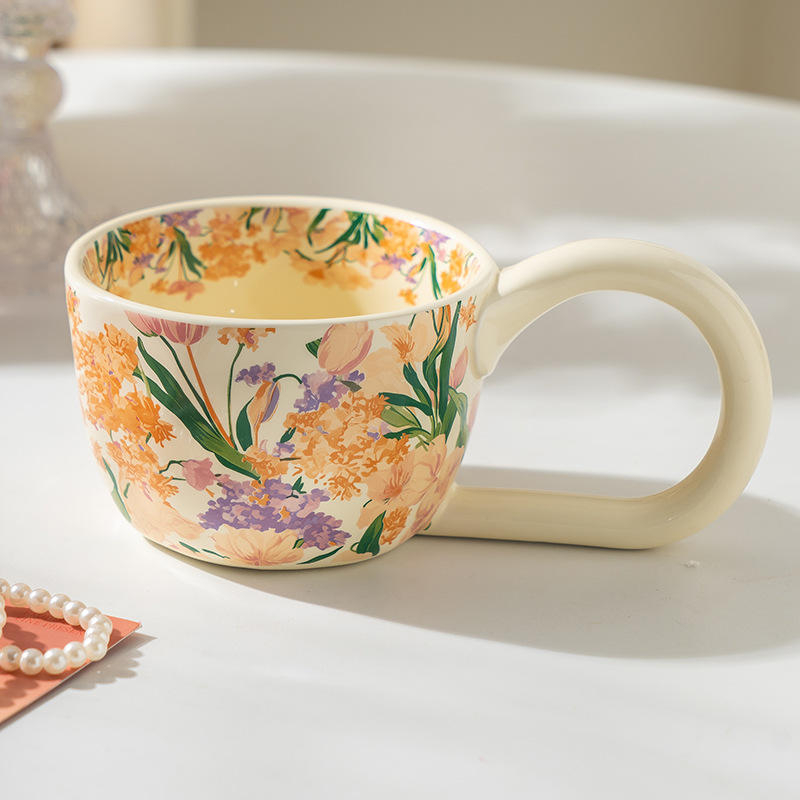 ถ้วยรูปหูลายดอกไม้สีครีม - ถ้วยเดี่ยว