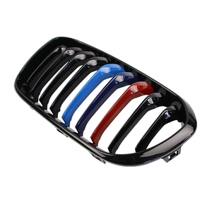Griglia Anteriore LUMA 15-17 in ABS per <span class=keywords><strong>BMW</strong></span> <span class=keywords><strong>Serie</strong></span> <span class=keywords><strong>1</strong></span> F20 F21 2015 2016 <span class=keywords><strong>2017</strong></span>, Griglia a Singola Barra in Nero Lucido/Opaco Colore M - Product Image 3