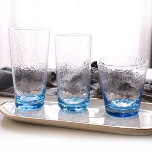 Martillo azul Rosa redondo sublimación frío personalizado al por mayor personalizado único agua jugo café taza de vidrio - Product Image 2