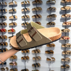 Sandales en liège à double bride en cuir suédé, avec <span class=keywords><strong>semelle</strong></span> ergonomique en liège, pour hommes et femmes, soutien de la voûte plantaire, nouvelle collection 2026 - Product Image 1