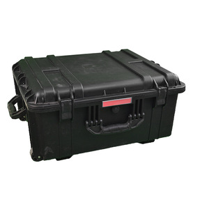 Máquina de Limpieza Láser Industrial de 1200W con Fibra Láser y Enfriamiento por Aire para Tratamiento de Superficies Metálicas - Product Image 2