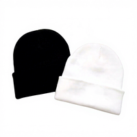 Bonnet unisexe avec broderie cœur et impression numérique, 100 % acrylique, chaud pour l'hiver, décontracté, voyage, couleurs noir et blanc