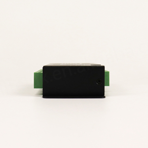 Divisor de Señal SPI de 6 Canales SA6 para Amplificar y Distribuir Señales SPI TTL en Instalaciones de Tiras de Píxeles LED RGB y RGBW - Product Image 3