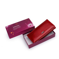 Dompet Panjang Wanita Kulit Paten Motif Buaya Merah dengan Kancing Kiss-lock, Dompet Clutch dengan Banyak Slot Kartu