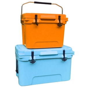 PE Plastic camping insulated personal ice cool box with handle