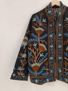 Meilleure vente manteau de festival de veste Boho Suzani brodé à la main pour le style de rue moderne disponible au prix d'usine - Product Image 5