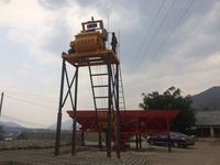 Hongxing HZS35 PLC Kontrollü Beton Karıştırma Üretim Hattı Motoru 35m3/saat Kapasiteli Atık Silahı (Skip Hopper) Opsiyonel 2 Bölmeli/3 Bölmeli Agrega Haznesi