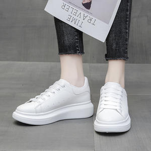 2026 New Niche Light Luxury Classic White Couple Shoes Chunky Platform Height Increasing Breathable <b>Skateboard</b> Shoes - Product Image 4