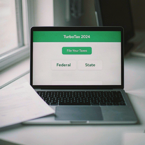 TurboTax 2024 Heim- und Geschäftssteuerungssoftware für Windows und Mac Betriebssysteme - Product Image 3
