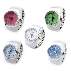 Reloj de Anillo con Correa Elástica Ajustable, Esfera Digital de Cuarzo, Mini Reloj de Dedo, Regalo de Compromiso y Boda, Unisex - Product Image 2