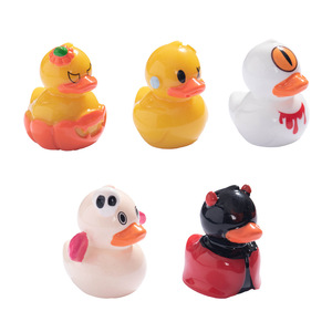 Mini décorations en résine de canard fantôme et diable pour Halloween, utilisation intérieure et extérieure, non toxiques, accessoires de bricolage - Product Image 1