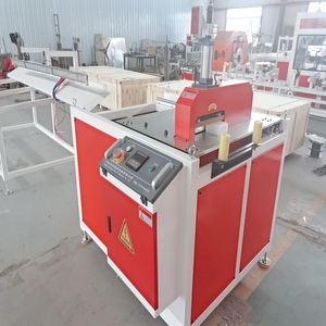 Ligne d'extrusion de profilés de fenêtres et de portes en <span class=keywords><strong>PVC</strong></span>, haute productivité, double vis, moule personnalisé avec capacité de pelletisation - Product Image 5