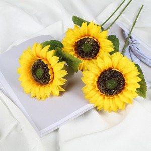 Tige unique de tournesol artificiel réaliste pour décoration intérieure, accessoire de photographie extérieure pour mariage, tissu de pagnes - Product Image 1
