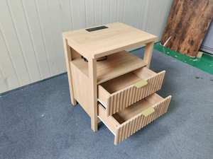 <span class=keywords><strong>Vente</strong></span> en gros <span class=keywords><strong>Table</strong></span> <span class=keywords><strong>de</strong></span> <span class=keywords><strong>chevet</strong></span> moderne en bois avec tiroir Offre Spéciale pour meubles <span class=keywords><strong>de</strong></span> chambre à coucher <span class=keywords><strong>Table</strong></span> Nighi <span class=keywords><strong>Table</strong></span> <span class=keywords><strong>de</strong></span> <span class=keywords><strong>chevet</strong></span> avec station <span class=keywords><strong>de</strong></span> recharge - Product Image 4