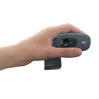 Logitech C270 HD Görüntülü Görüşme Kamerası, Dahili Mikrofonlu, USB Tak Çalıştır, Dizüstü Bilgisayar Masaüstü Web Kamerası