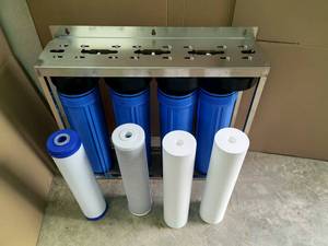 Sistema de Filtración de <span class=keywords><strong>Agua</strong></span> Doméstico Big Blue de 20 Pulgadas, Carcasa de Filtro Jumbo de 4 Etapas con Cubierta de Acero Inoxidable, Purificador de <span class=keywords><strong>Agua</strong></span> de 4 Etapas - Product Image 2