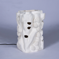 Lampe de table en céramique faite à la main avec texture corail originale, design ajouré unique, lampe sculpture d'art moderne, alimentation LED AC