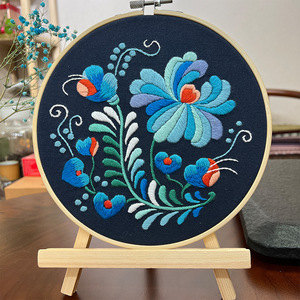 Juego de bordado de punto de cruz personalizado DIY, conjunto de costura de patrones de flores con aro de bordado, manualidades hechas a mano, regalo de costura - Product Image 1
