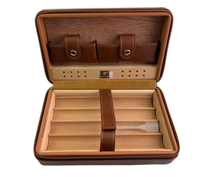 Humidor de Cigarros de Cuero Estilo Americano, Portátil, para Viaje, Estuche para 4 Cigarros, de Madera de Cedro, Resistente a la Humedad, Ecológico, con Encendedor - Product Image 4