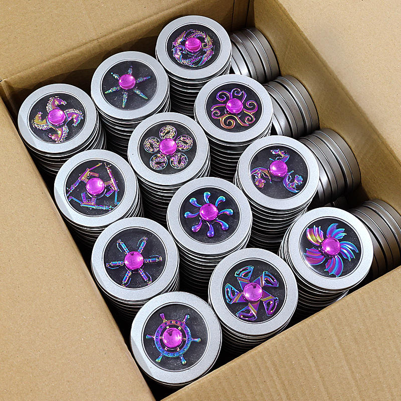 Fidget SPINNER en caja de hierro con estilo aleatorio